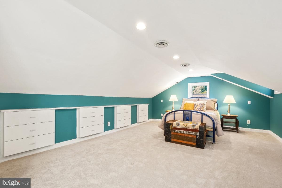 7214 Pomander Lane photo 25