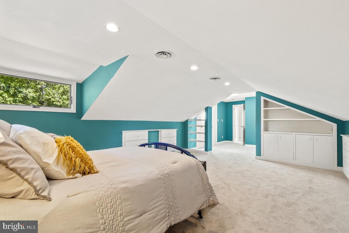 7214 Pomander Lane photo 26