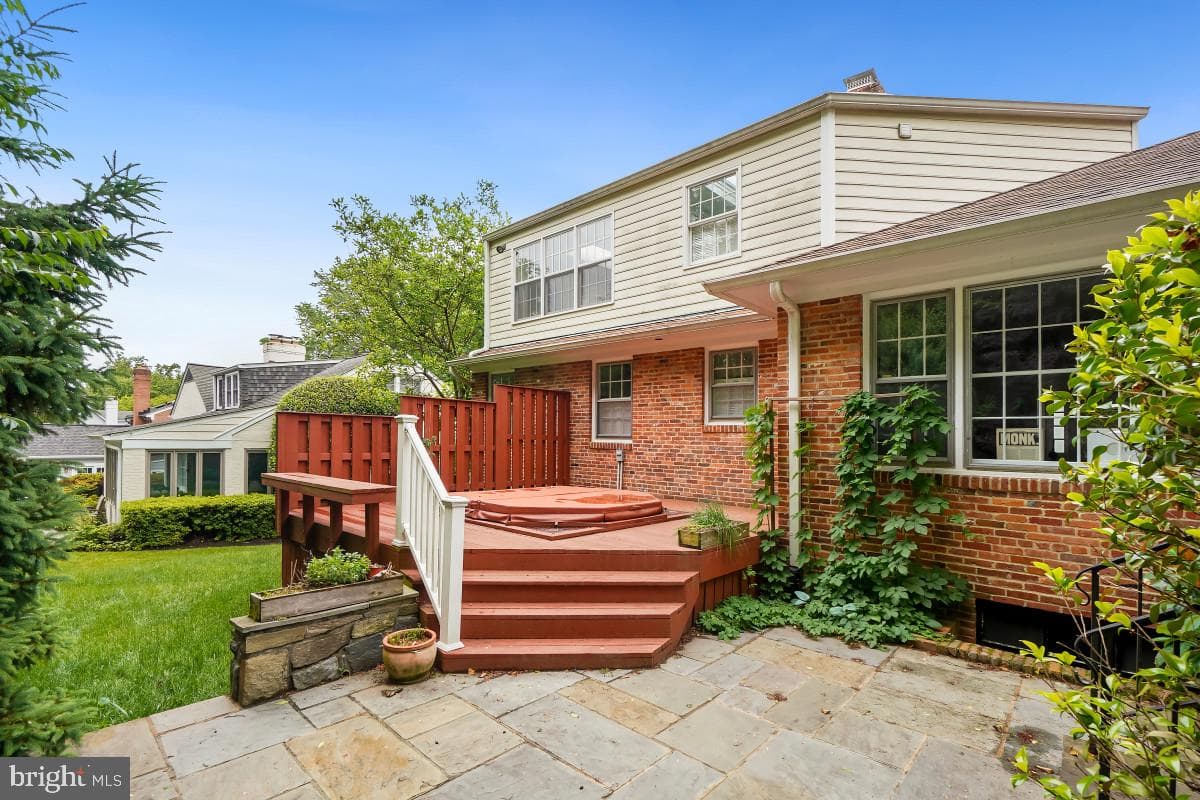 7214 Pomander Lane photo 44