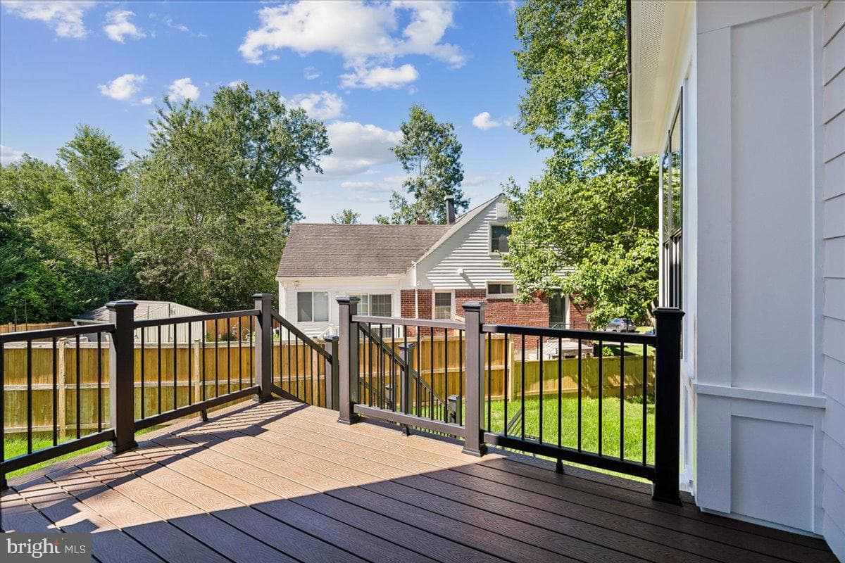 4114 Spruell Drive photo 23