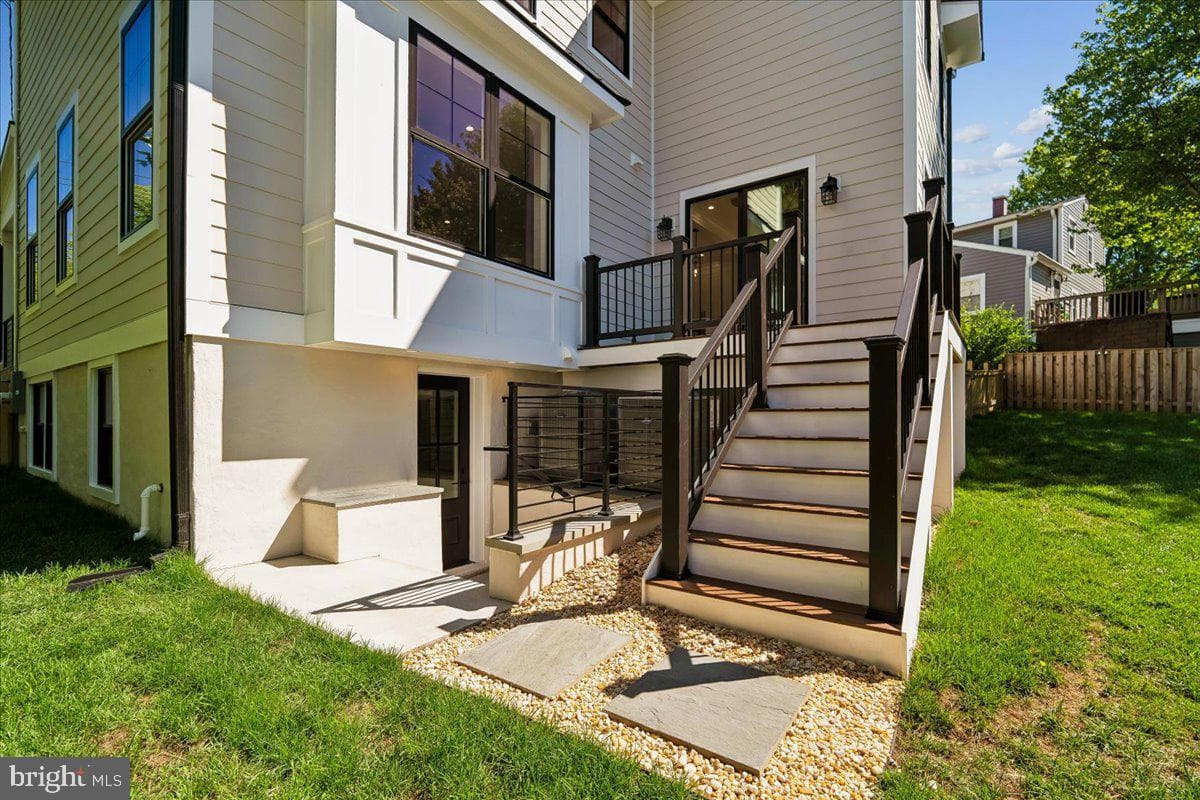 4114 Spruell Drive photo 67