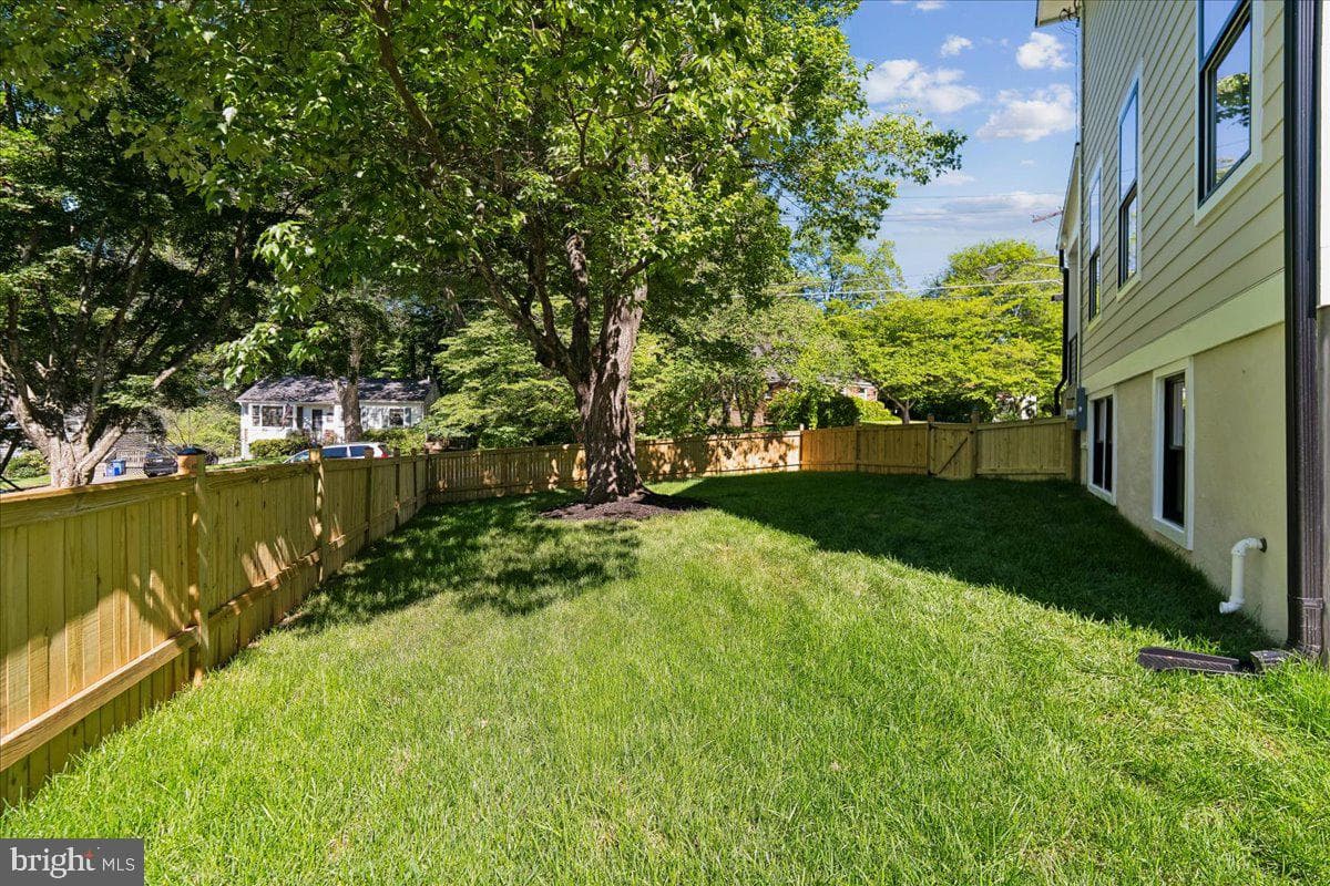 4114 Spruell Drive photo 70