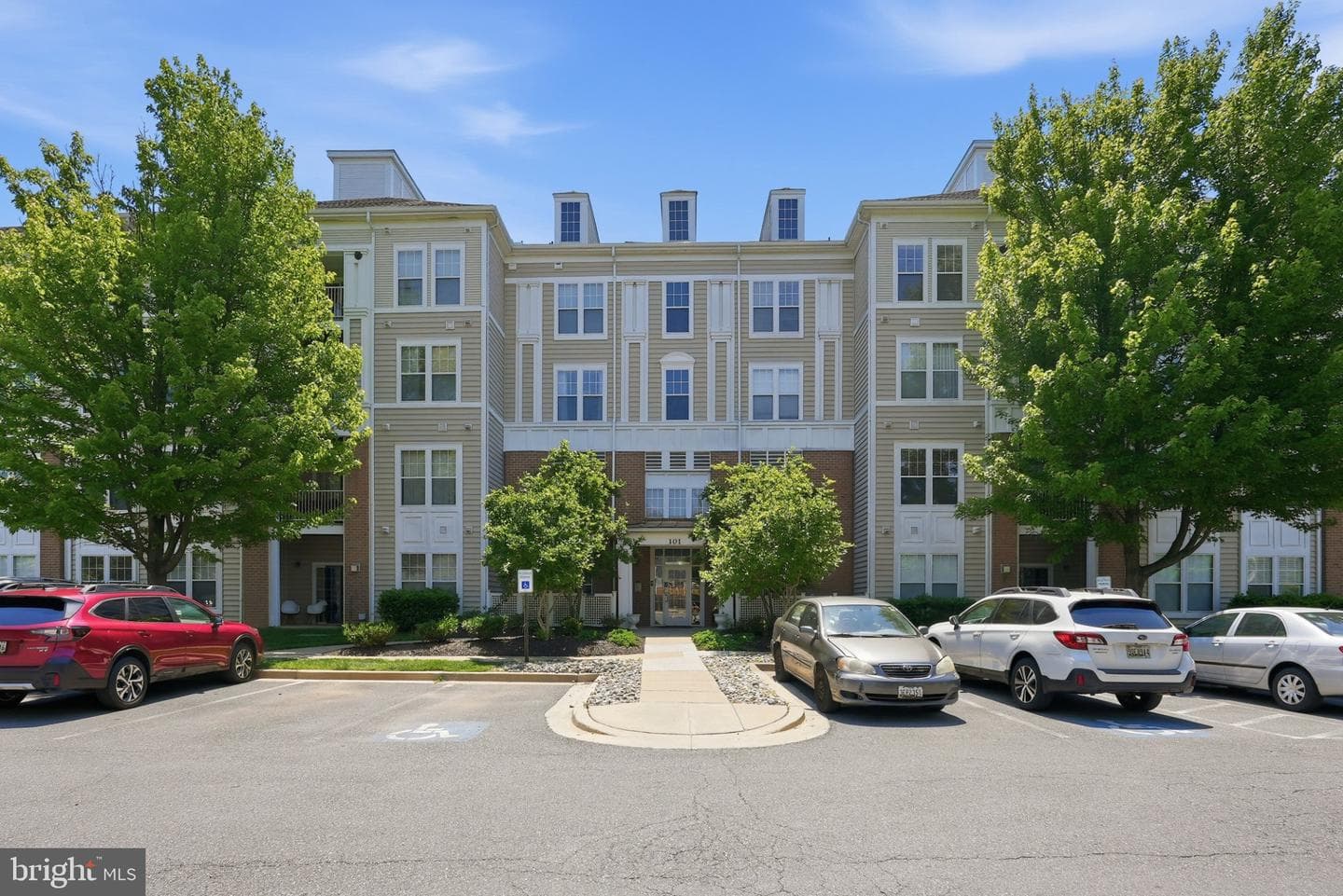 101 Watkins Pond Boulevard #4-302, Rockville