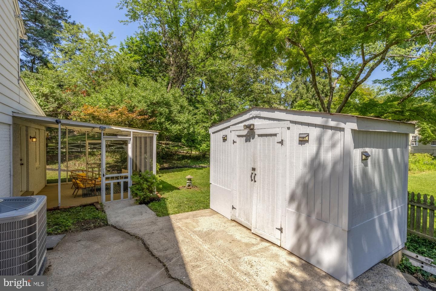 10210 Carroll Place photo 42