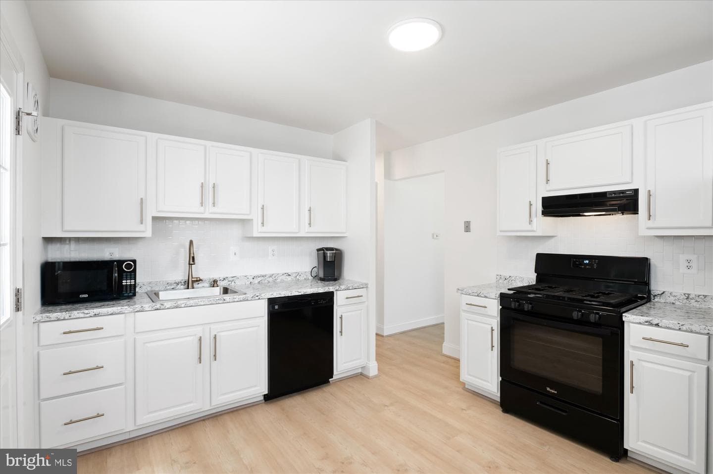11414 Schuylkill Road photo 13
