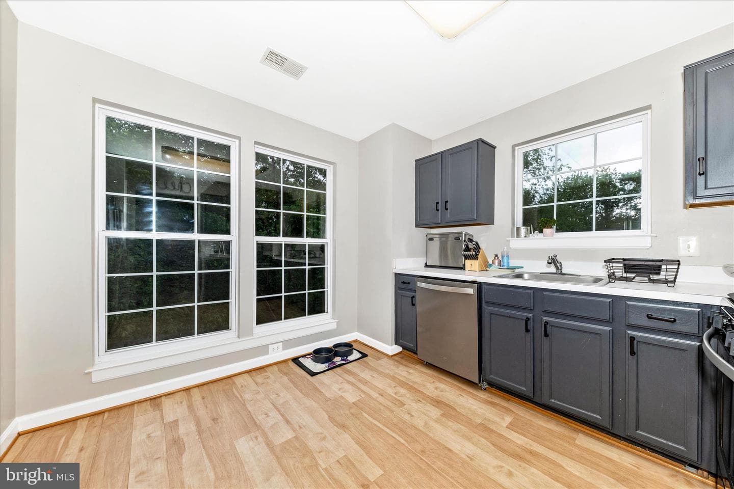 12012 Amber Ridge Circle #b-103 photo 11