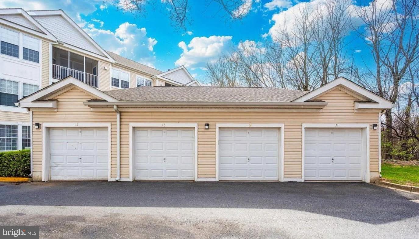 12012 Amber Ridge Circle #b-103 photo 39