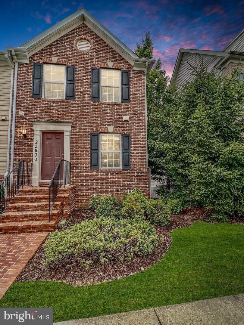 23930 Catawba Hill Drive, Clarksburg