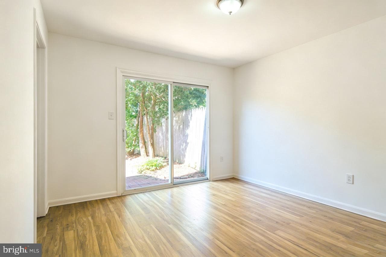 13104 Dairymaid Drive photo 35