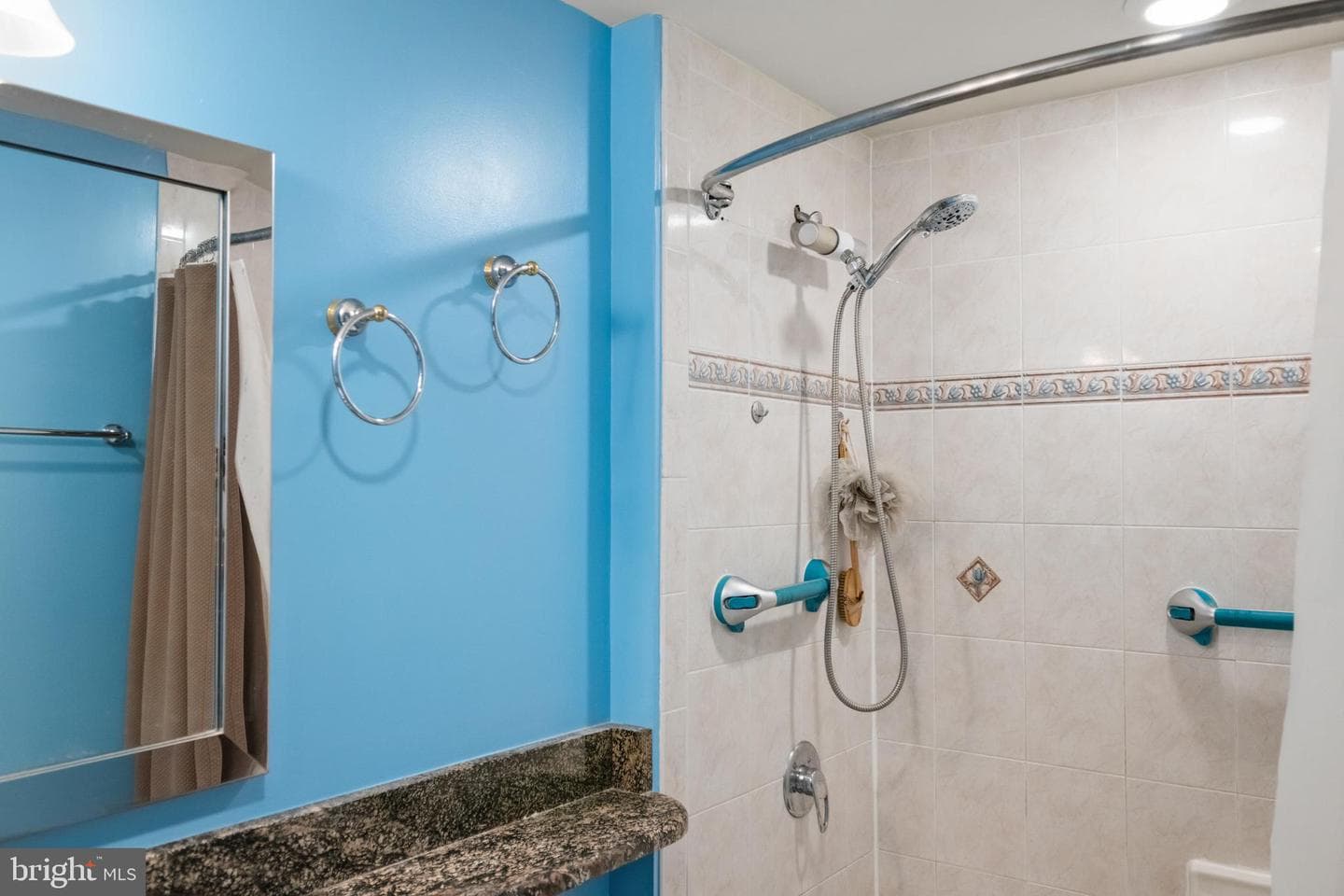7111 Woodmont Avenue #709 photo 26
