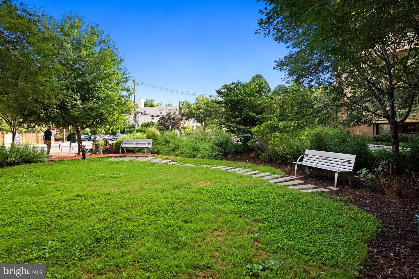 7111 Woodmont Avenue #709 photo 46