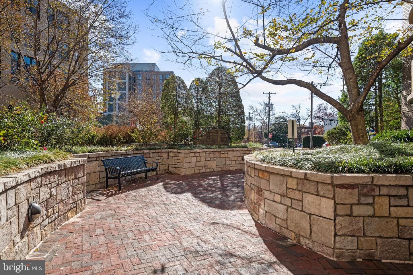 7111 Woodmont Avenue #709 photo 50
