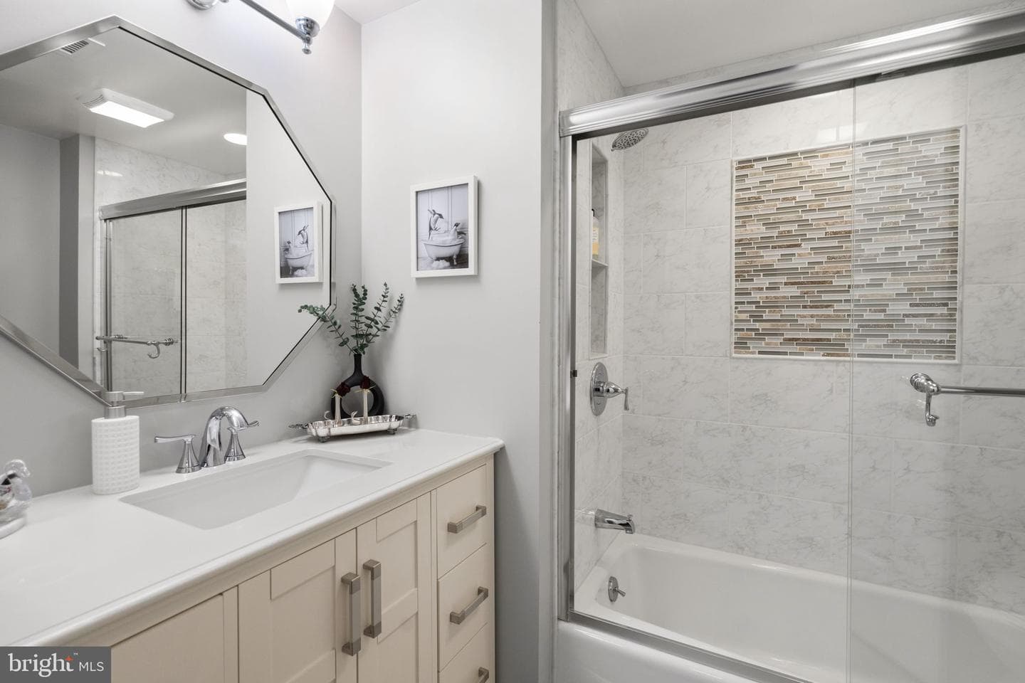 5800 Nicholson Lane #1-307 photo 54