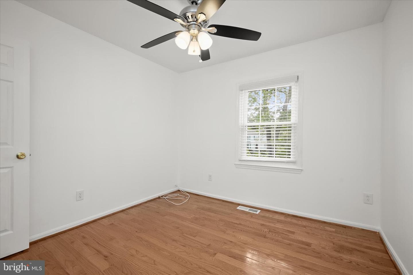 148 Barnsfield Court #204 photo 28