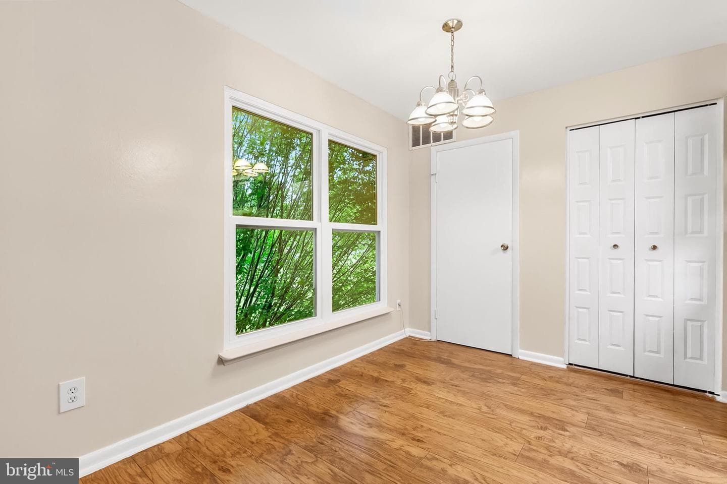 18146 Rolling Meadow Way photo 27