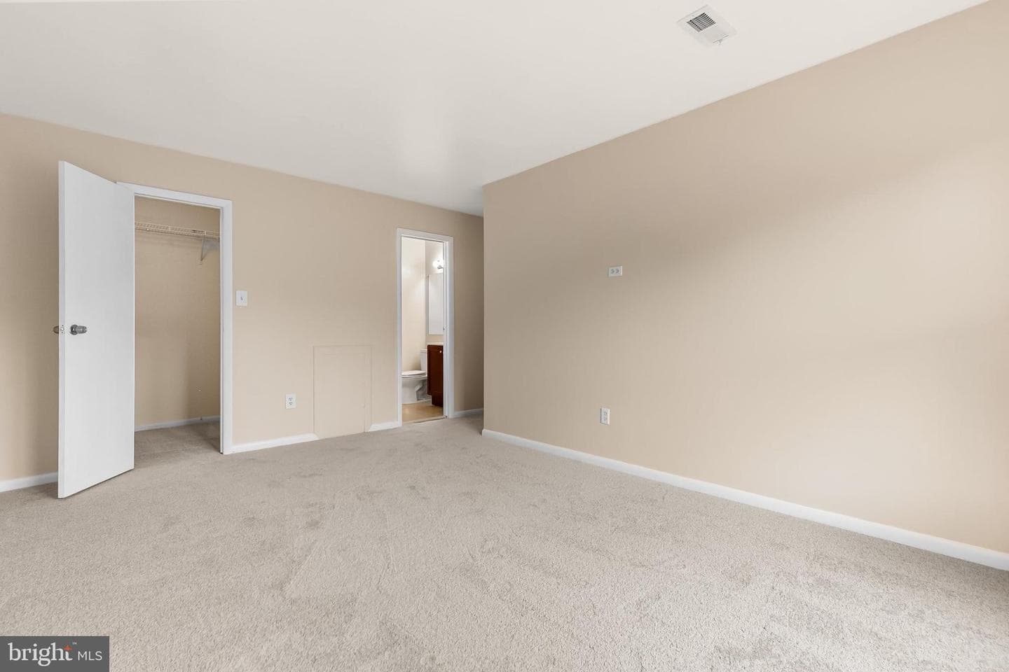 18146 Rolling Meadow Way photo 34