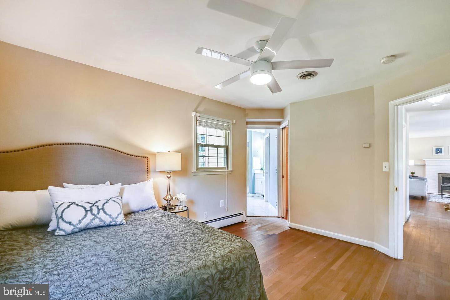 24109 Doreen Dr photo 10