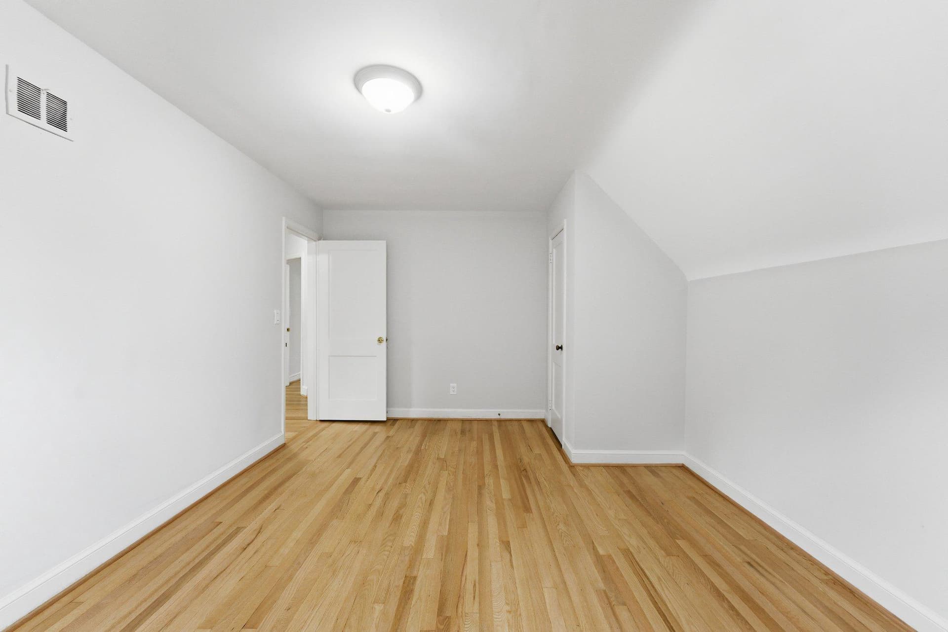 10143 Dallas Avenue photo 36