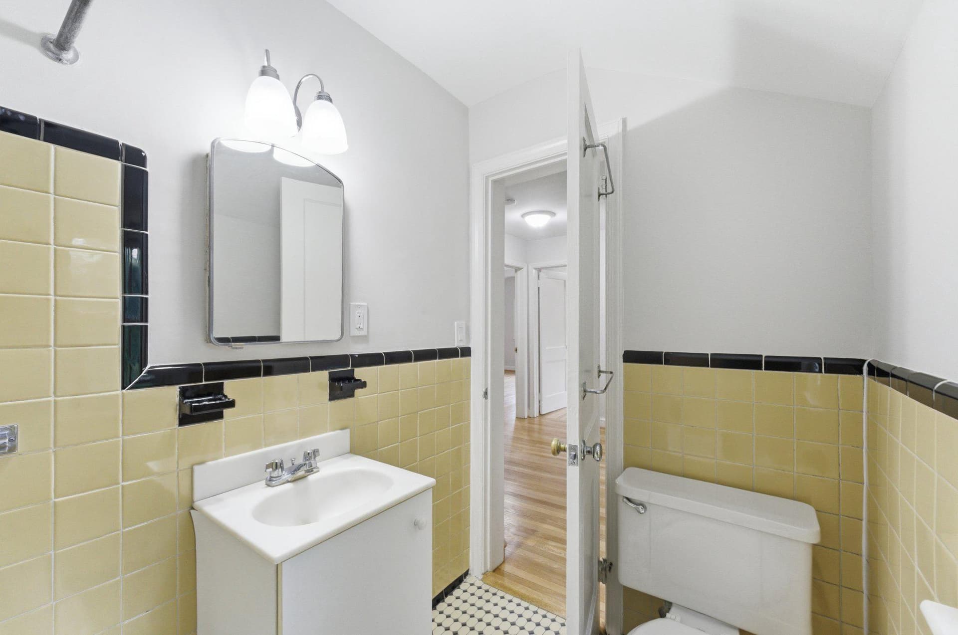 10143 Dallas Avenue photo 38