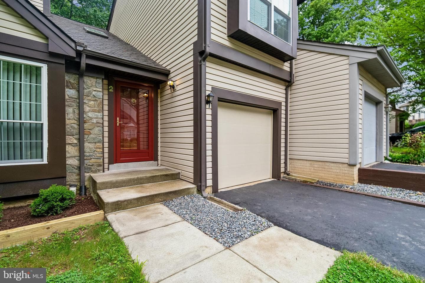 2 Tivoli Lake Court, Silver Spring