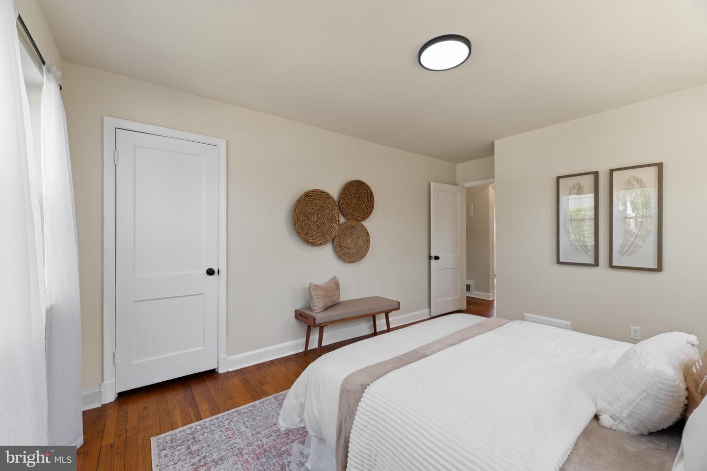 10205 Douglas Avenue photo 19
