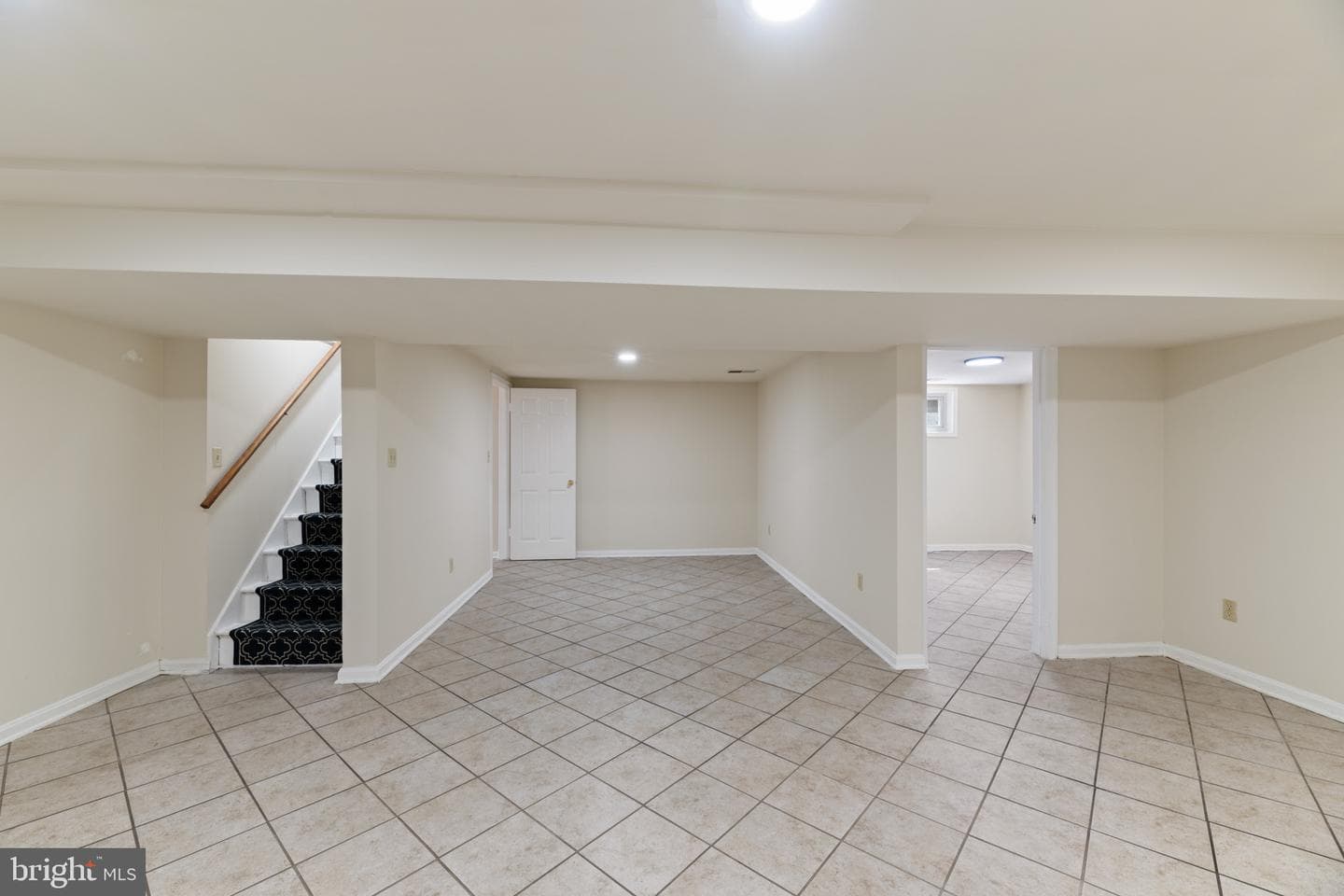 10205 Douglas Avenue photo 23