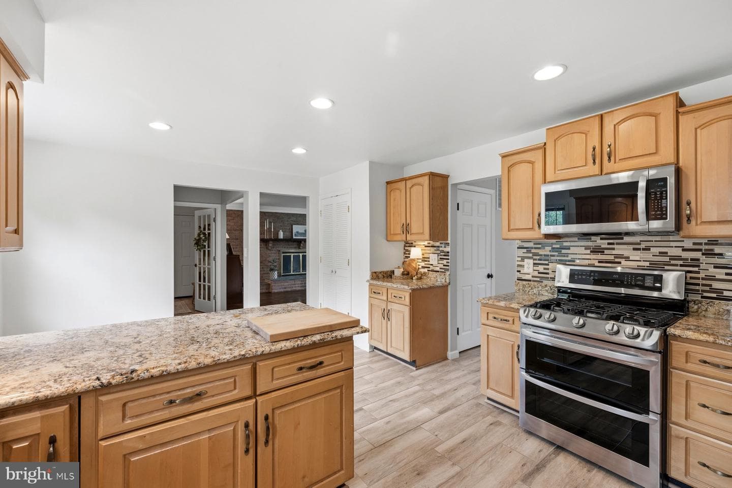 14212 Ansted Road photo 14