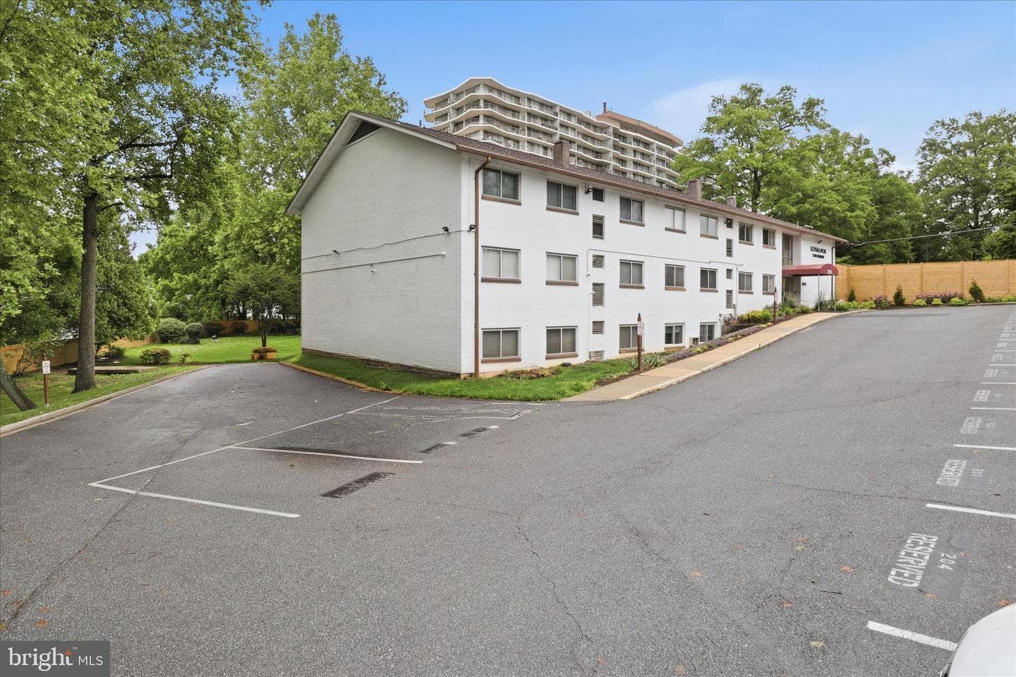 3355 University Boulevard W #106 photo 31