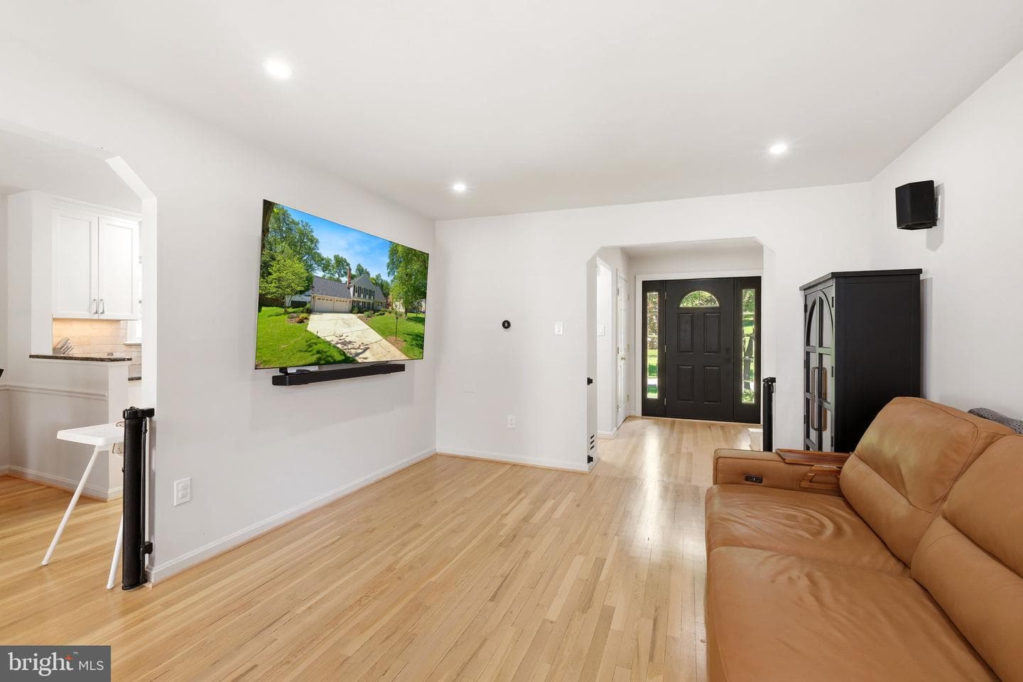 13716 Lockdale Road photo 10