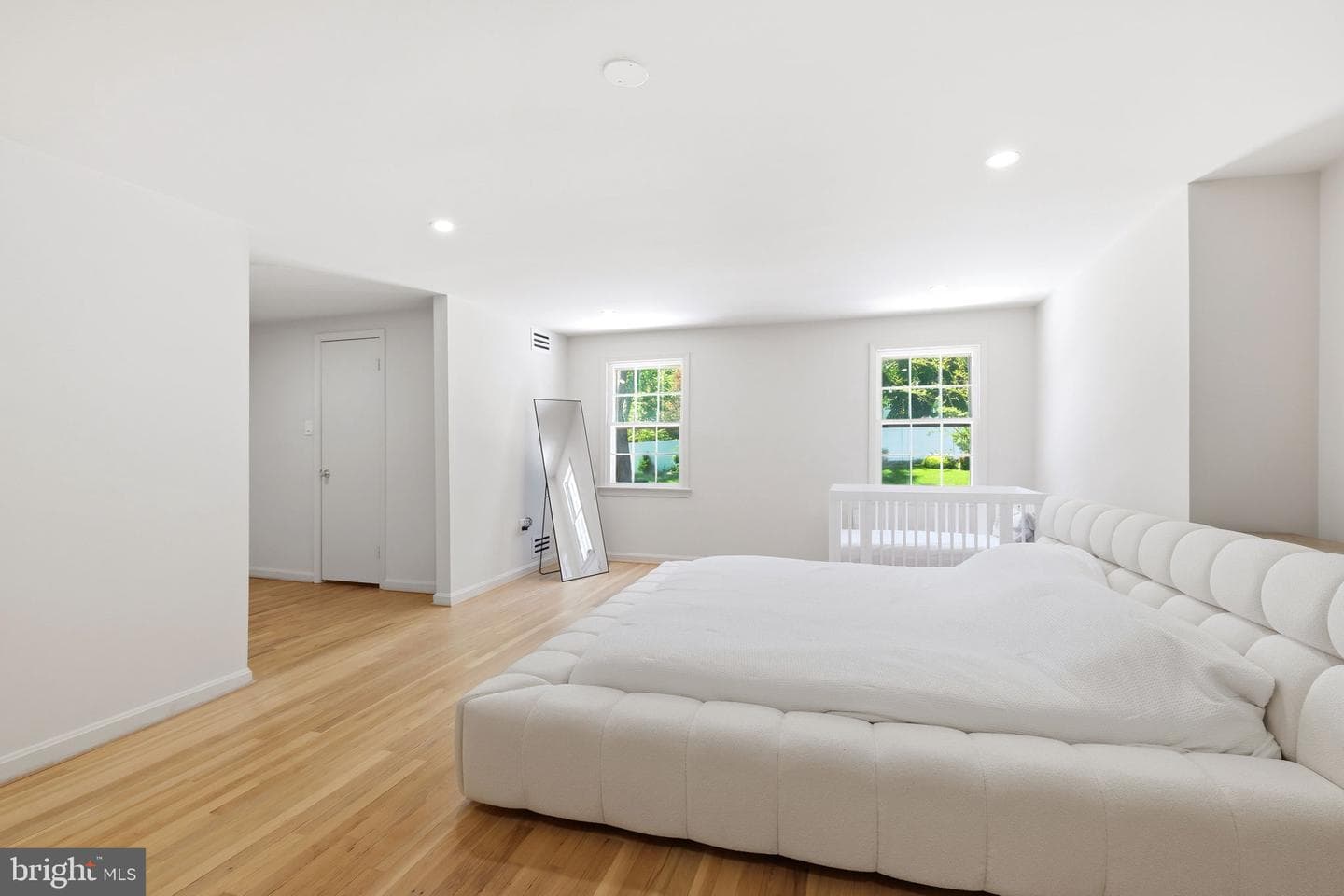 13716 Lockdale Road photo 21