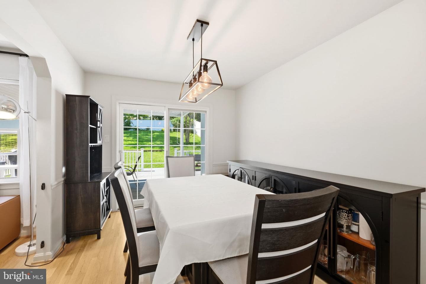 13716 Lockdale Road photo 8