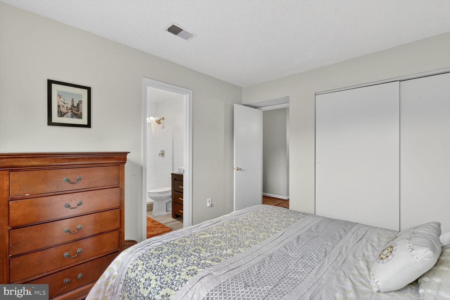 10839 Amherst Avenue #b photo 15