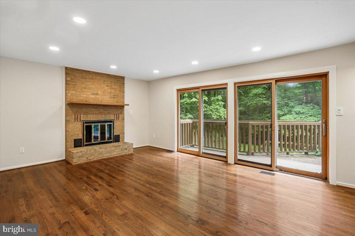 8026 Cypress Grove Lane photo 15