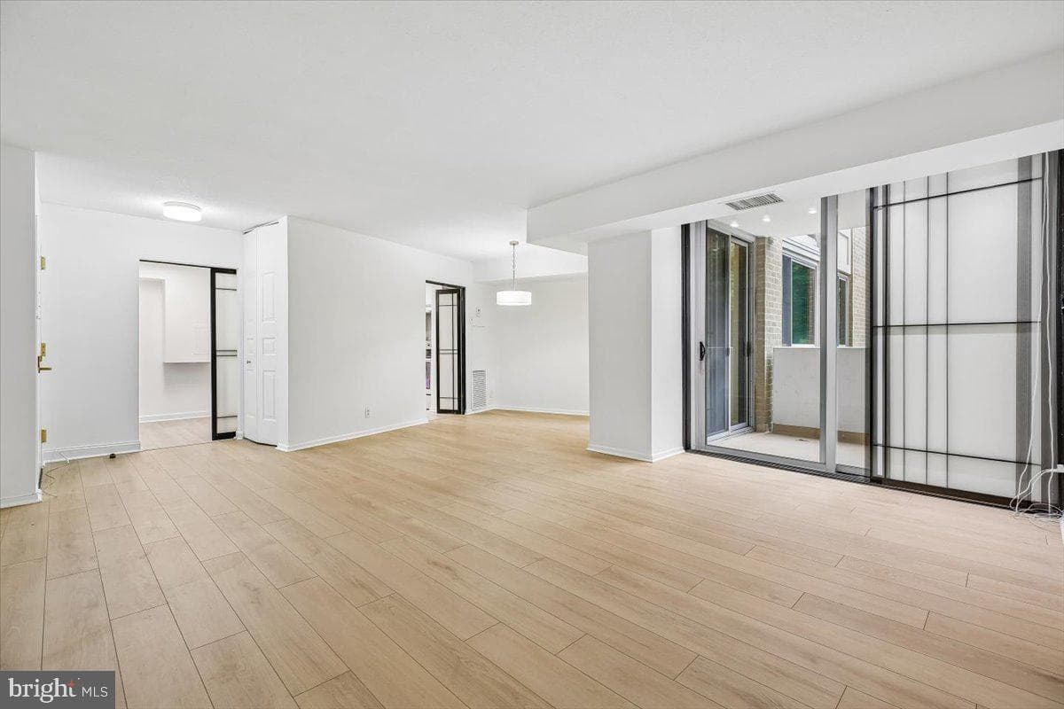4601 N Park Avenue #210k photo 5