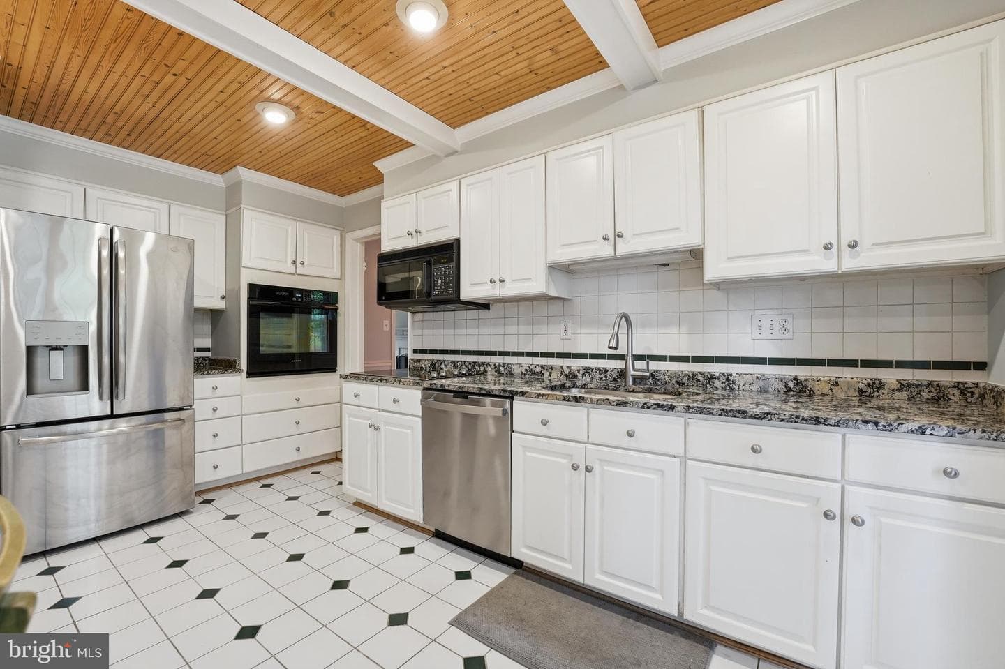 12112 Whippoorwill Lane photo 19