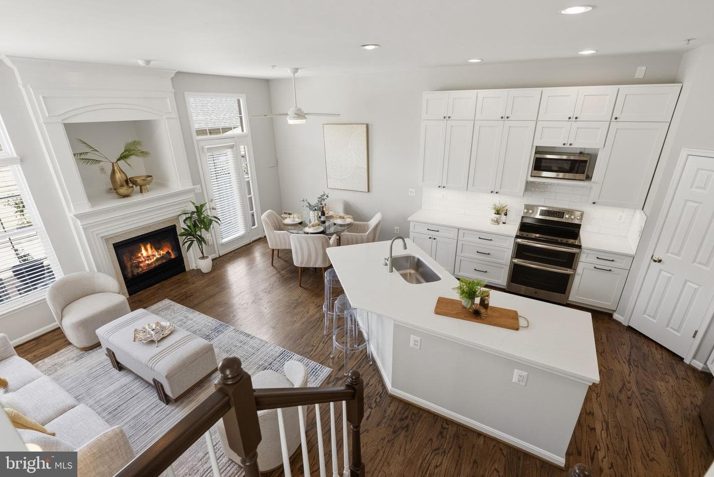 1324 Main Mews photo 30