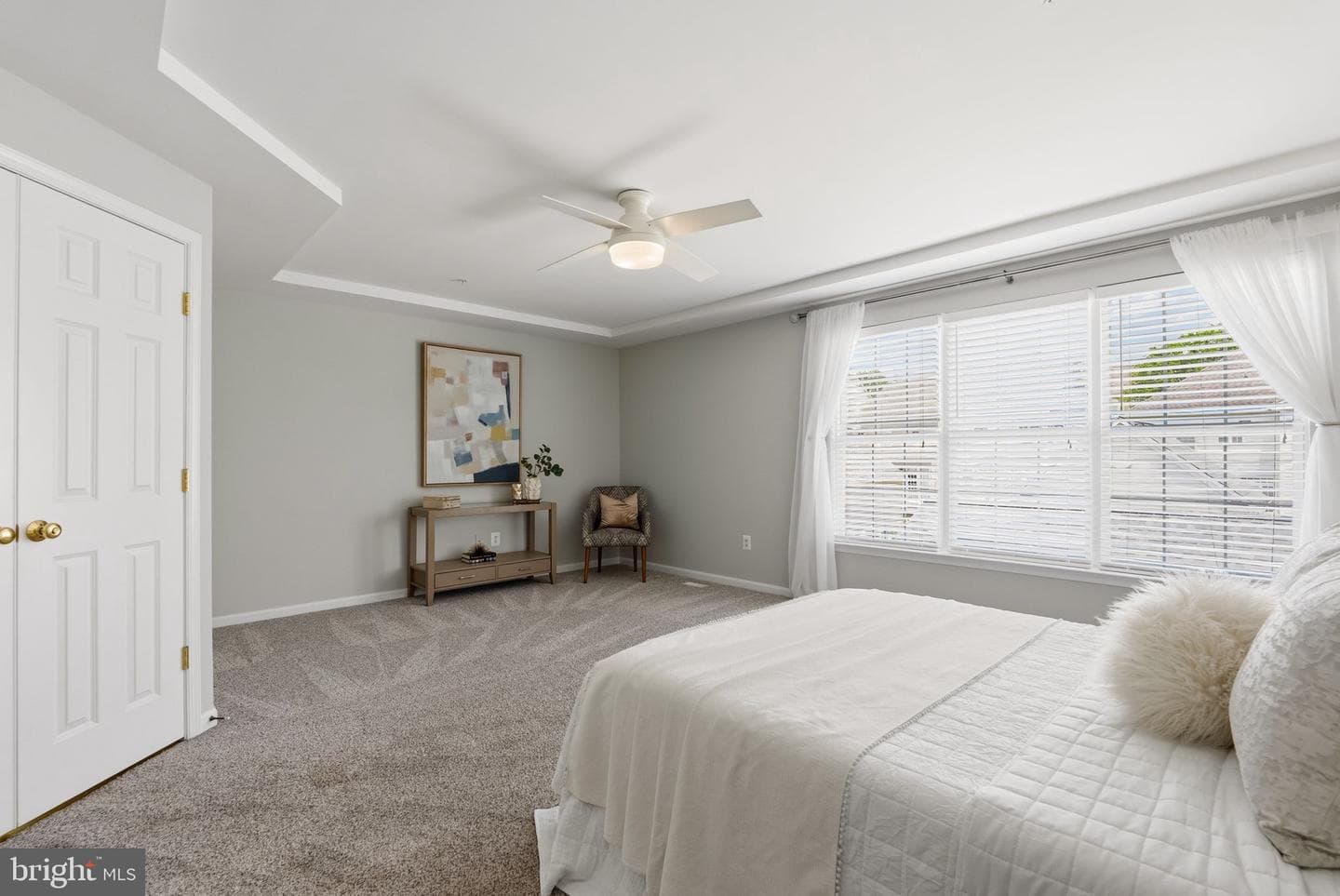 1324 Main Mews photo 38
