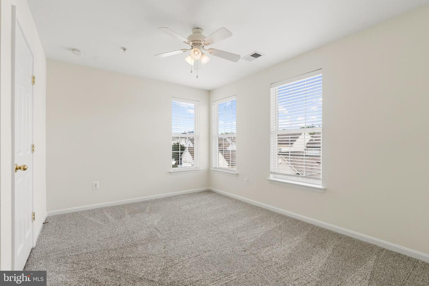 1324 Main Mews photo 51
