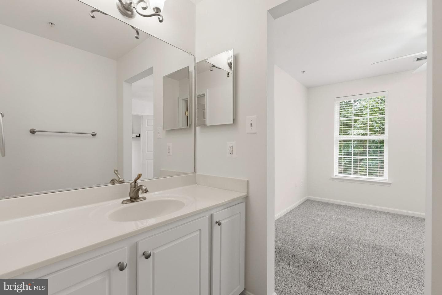 1324 Main Mews photo 58