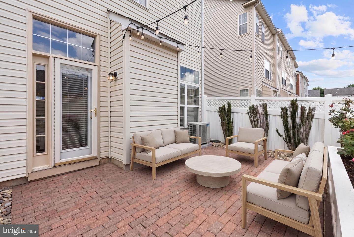 1324 Main Mews photo 73