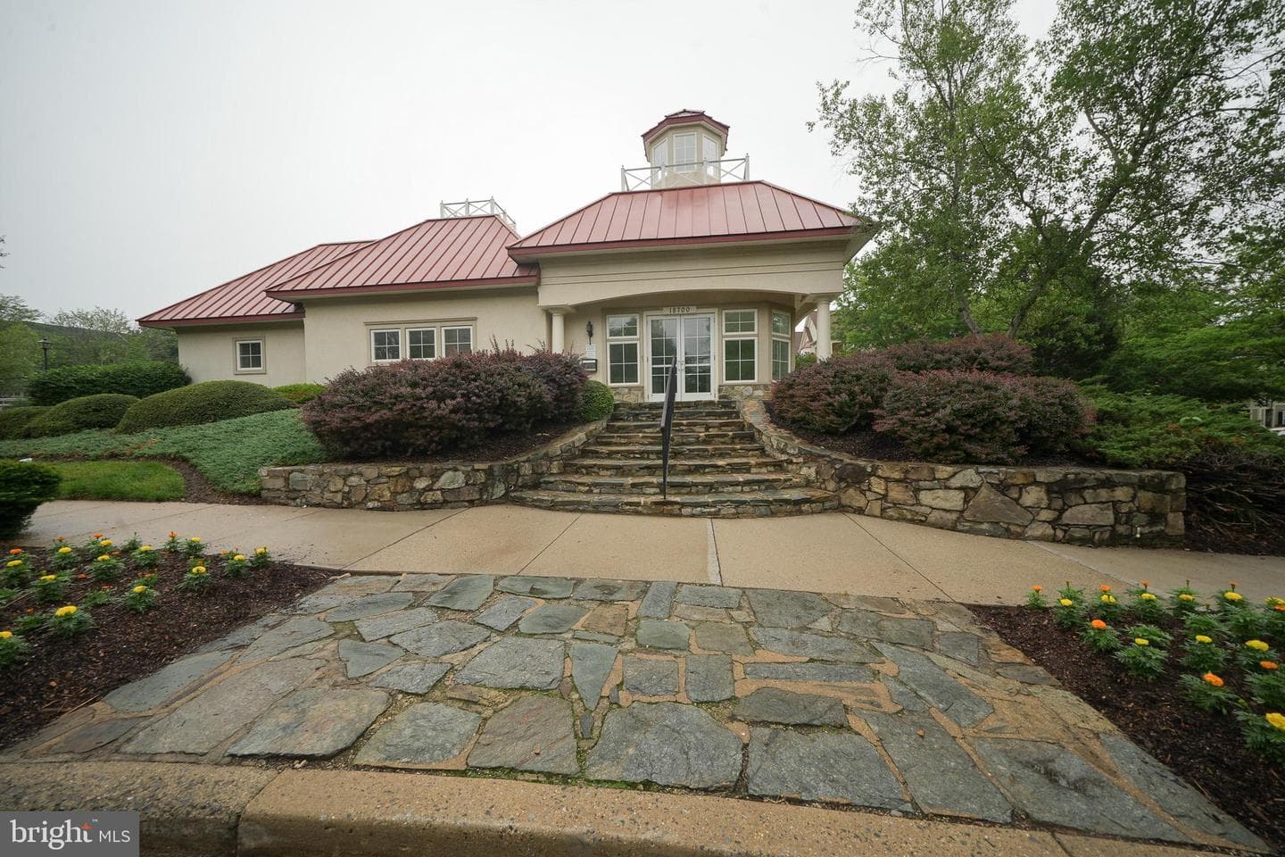 18821 Sparkling Water Drive #t-2 photo 32