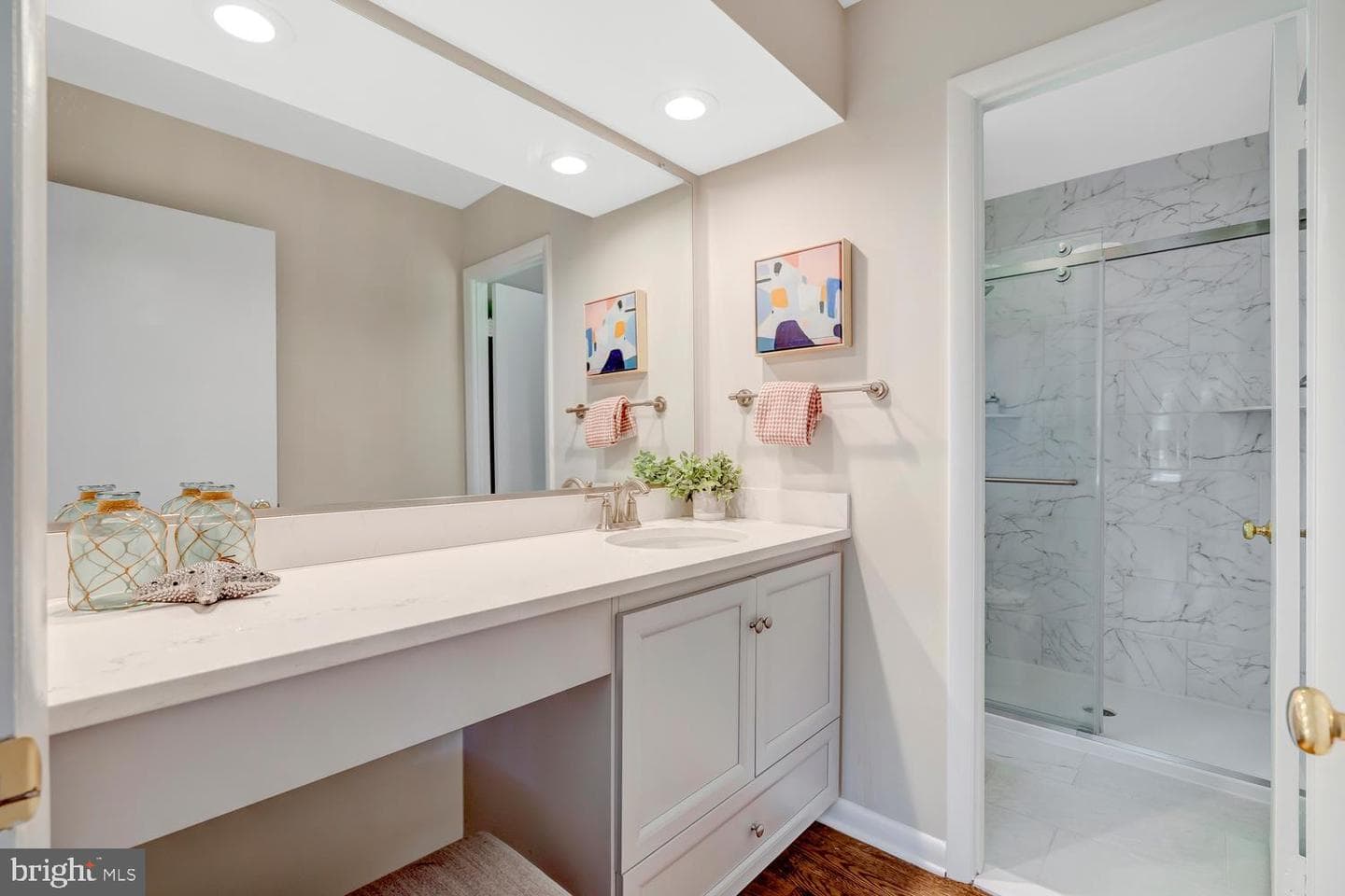 5128 Clavel Terrace photo 32