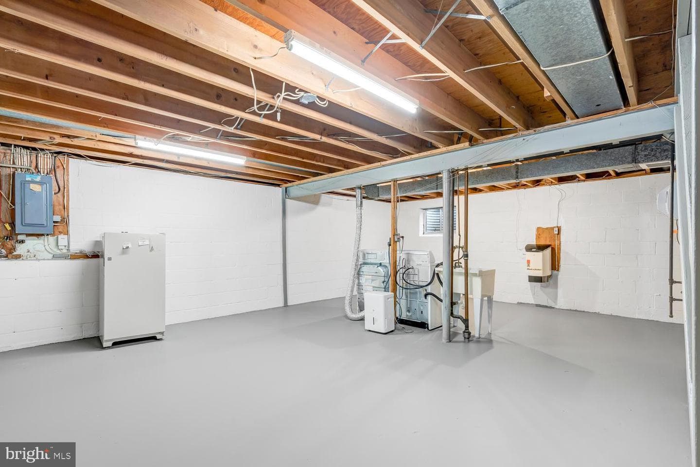 5128 Clavel Terrace photo 38