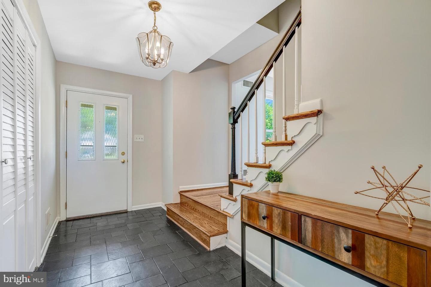 5128 Clavel Terrace photo 7