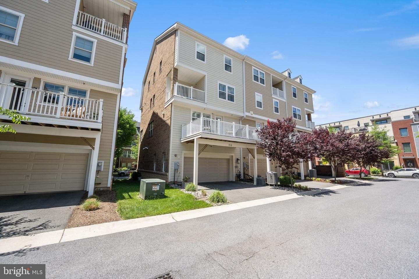 310 Crown Park Avenue photo 55