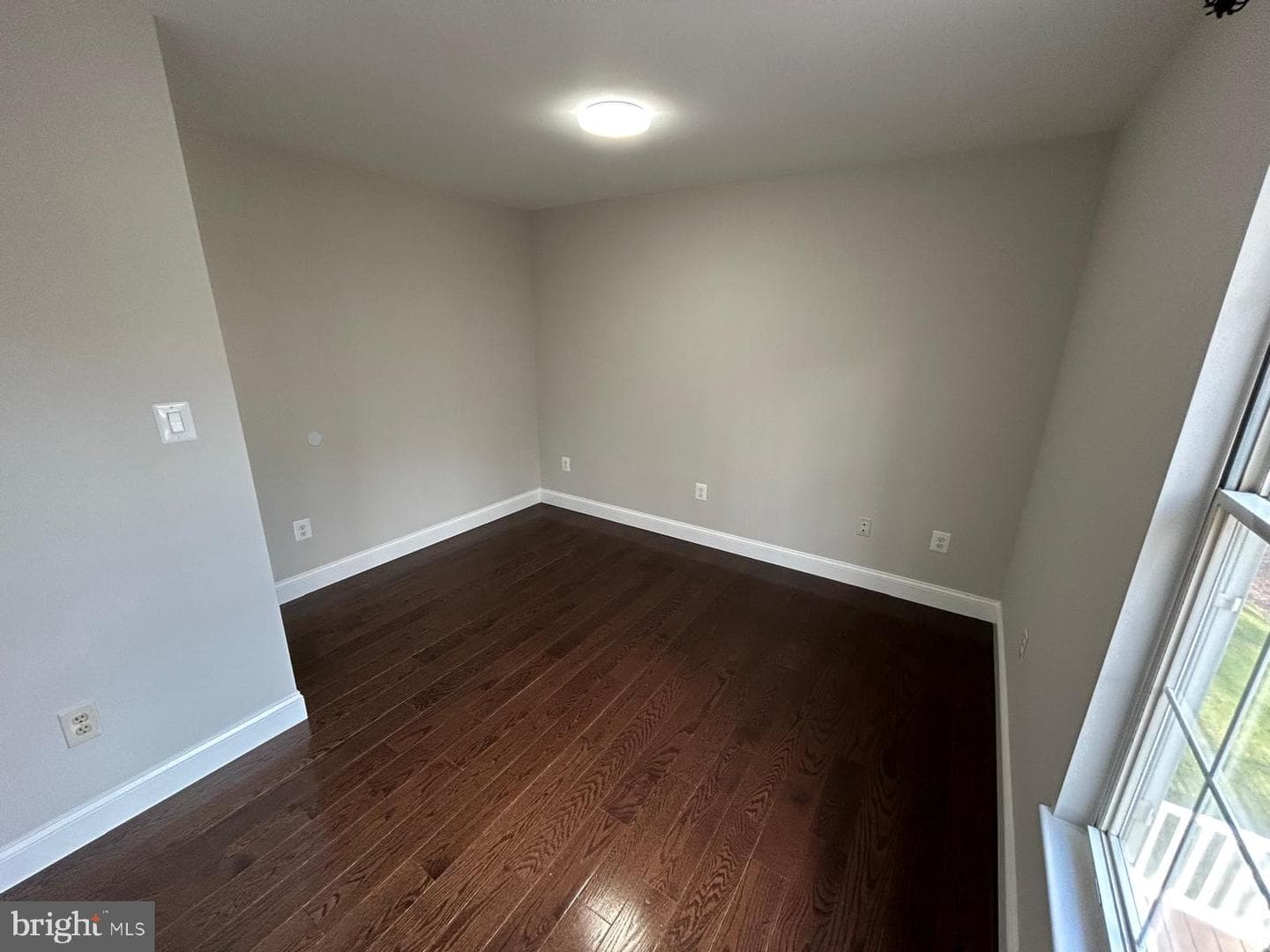 18527 Meadowland Terrace photo 31