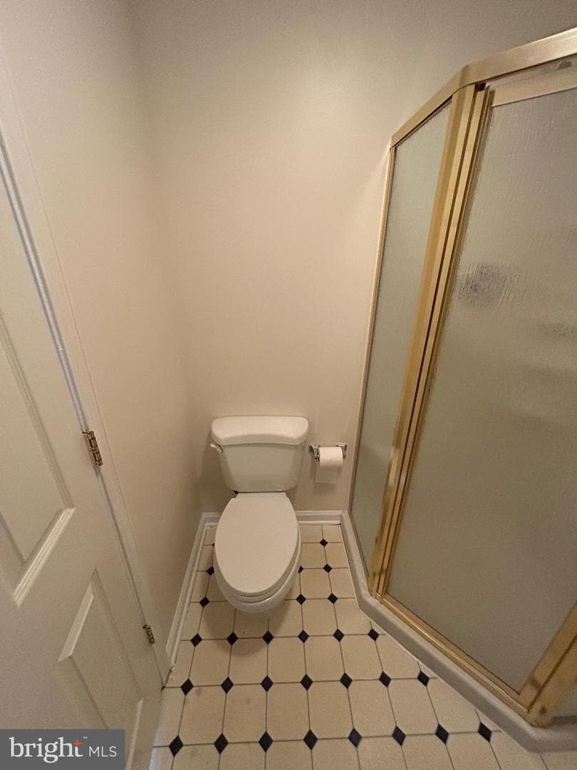 18527 Meadowland Terrace photo 40