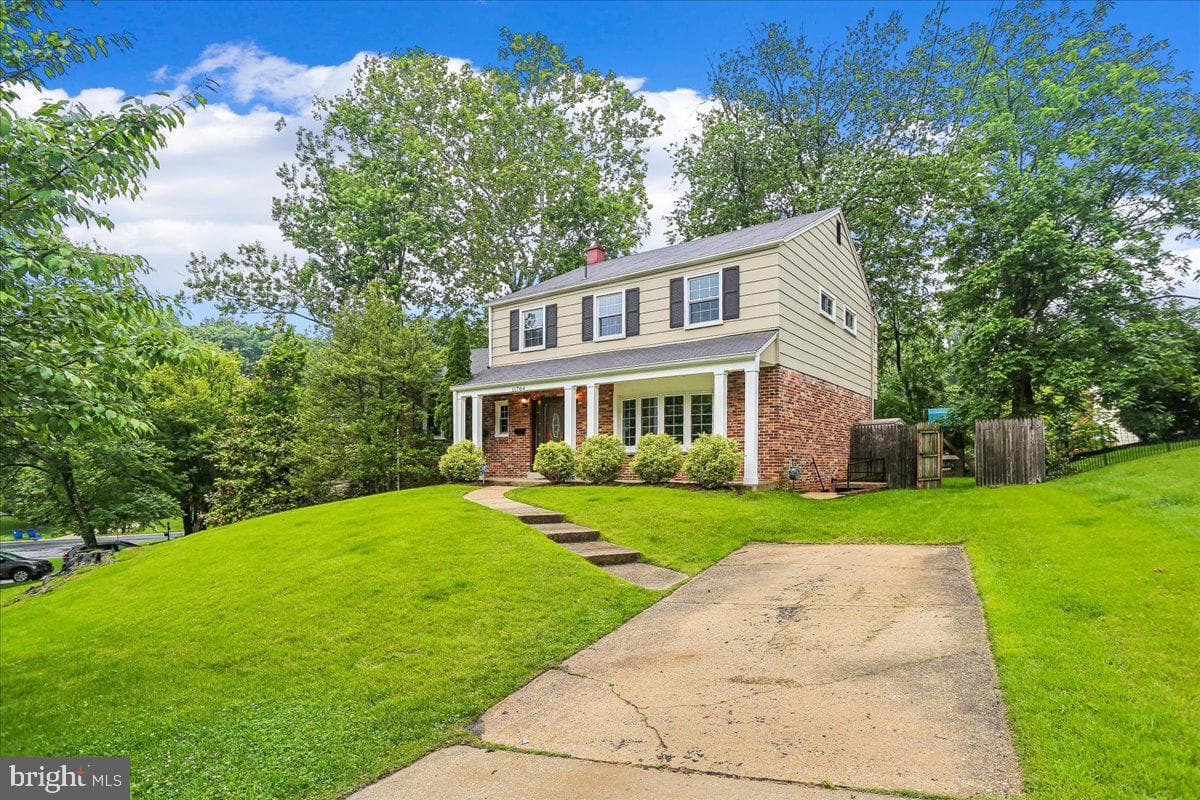 11704 Stonington Place photo 3