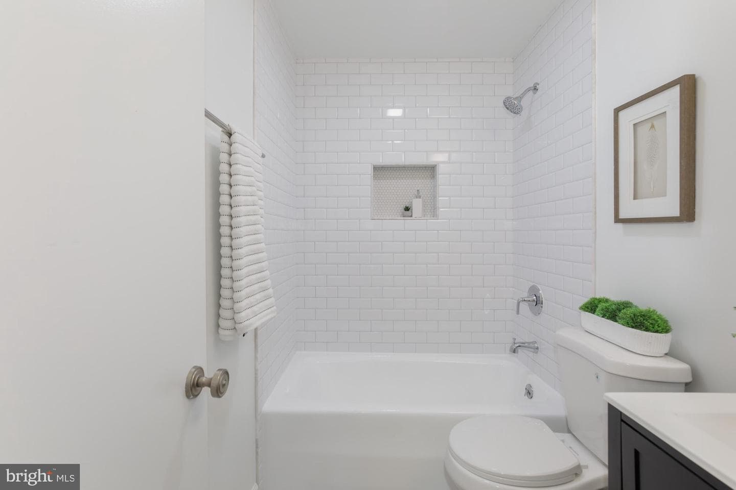6337 Lenox Road photo 33