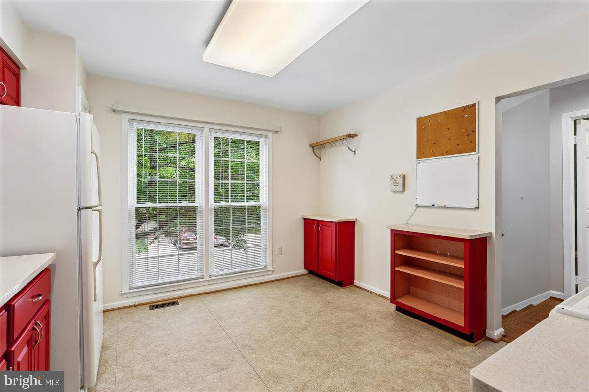 6024 Loganwood photo 32
